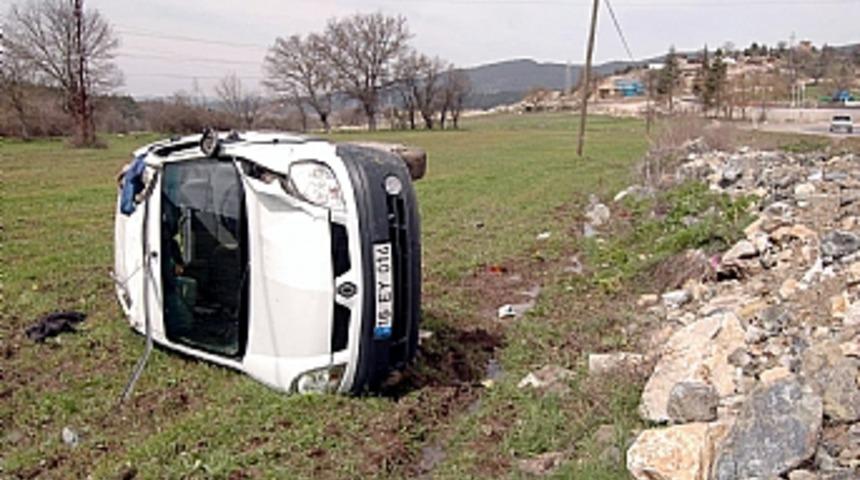 Oy kullanmaya giderken kaza yaptılar: 9 yaralı