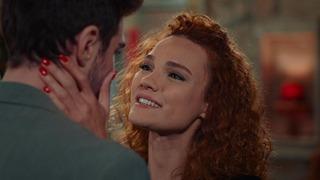 Üç Kız Kardeş'in yıldızı Nazlı Senem Ünal bakın kimmiş! Meğer Çok Güzel Hareketler'de.... 