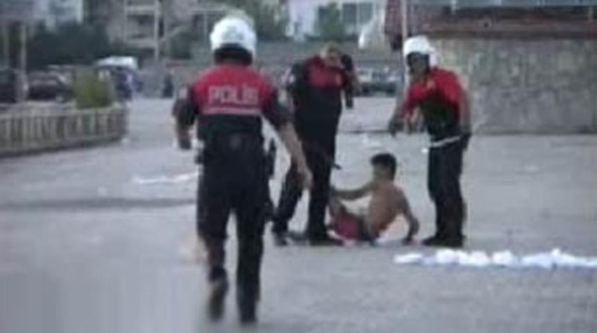 &Ouml;l&uuml;m&uuml;ne futbol!