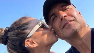 Özcan Deniz'in kendisinden 24 yaş küçük karısı hamile! Haberi alır almaz...