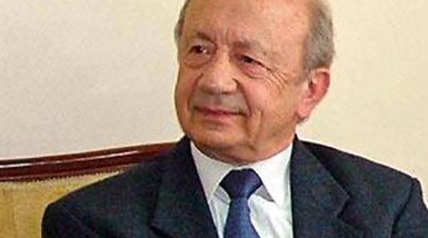 "Bombadan kurtuldum tabancayı &ccedil;ıkardı"