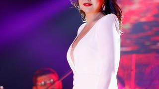 Ebru Gündeş'in nostalji paylaşımı sosyal medyayı salladı! 'Hiç değişmediğim doğrudur' dedi kızıyla benzerliği dikkat çekti 