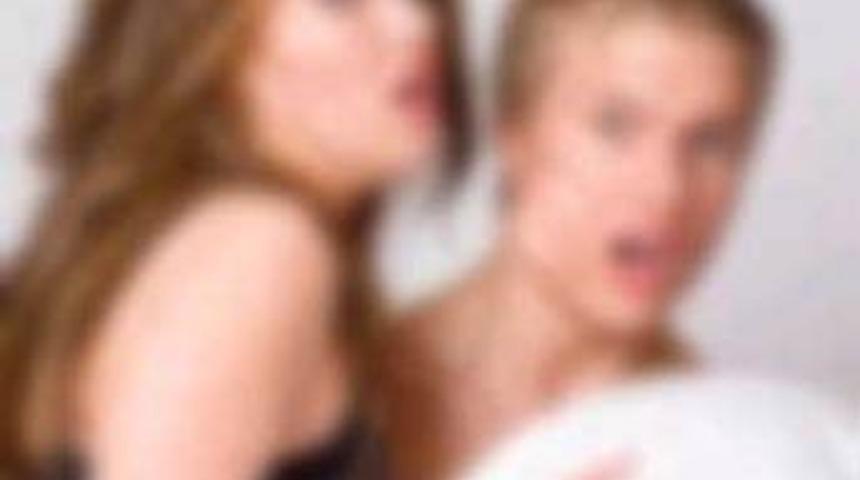 Eve erken d&ouml;nd&uuml; ve katil oldu