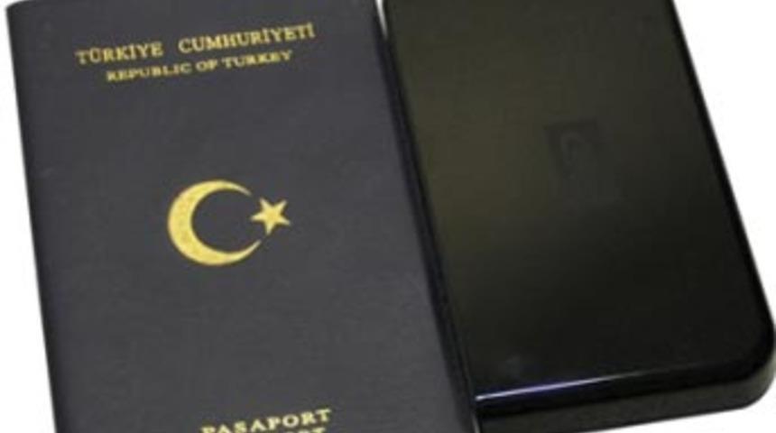 Yeni kimlik ve pasaportlar geliyor