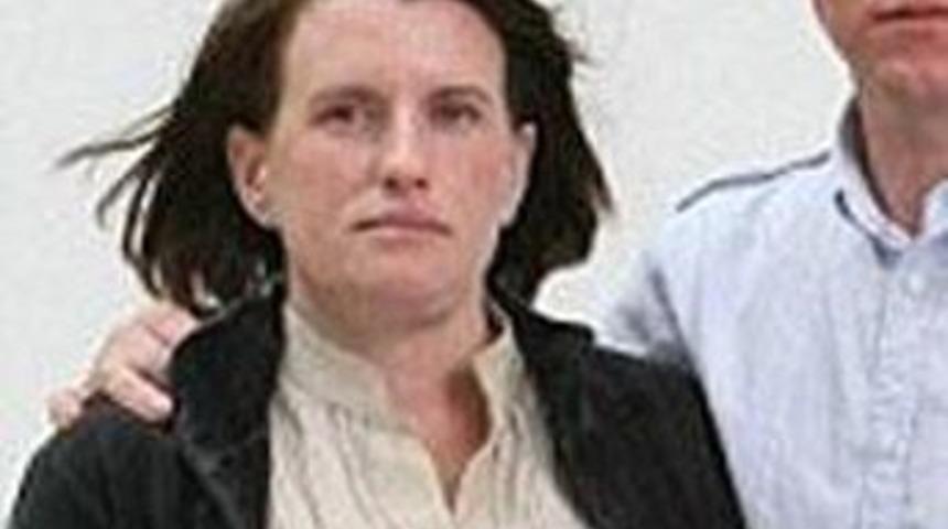 &Uuml;&ccedil; yıl yanlışlıkla iki kat maaş aldı