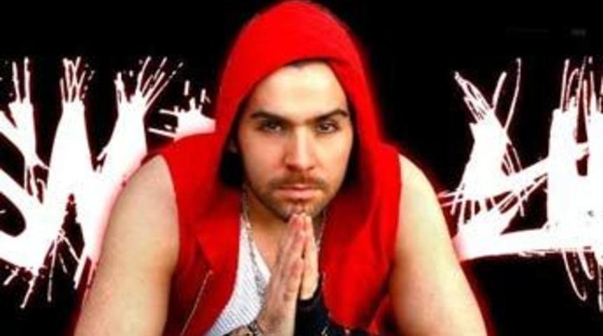 İsmail YK&rsquo;nın yeni '&Ccedil;ılgın'lığı!