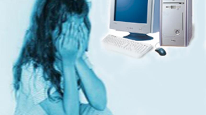 Msn teşhircisi g&ouml;zaltına alındı