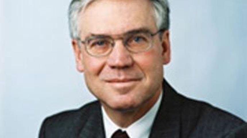 Alman B&uuml;y&uuml;kel&ccedil;isi'nden CHP a&ccedil;ıklaması