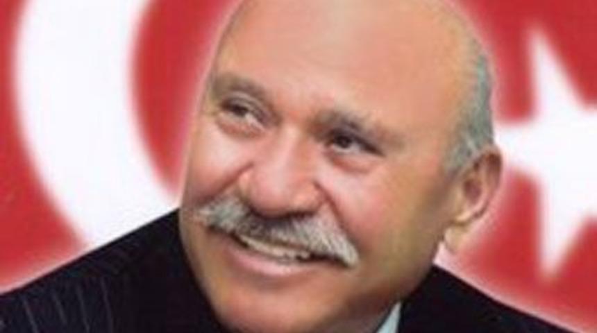 Mustafa &Ouml;zbek kimdir?