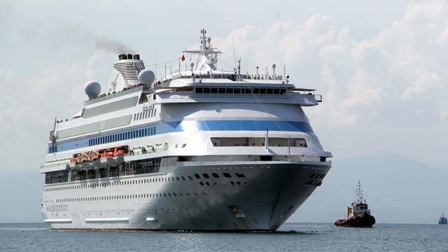 Panama bandıralı kruvaziyer Astoria Grande Sinop seferlerini sürdürdü