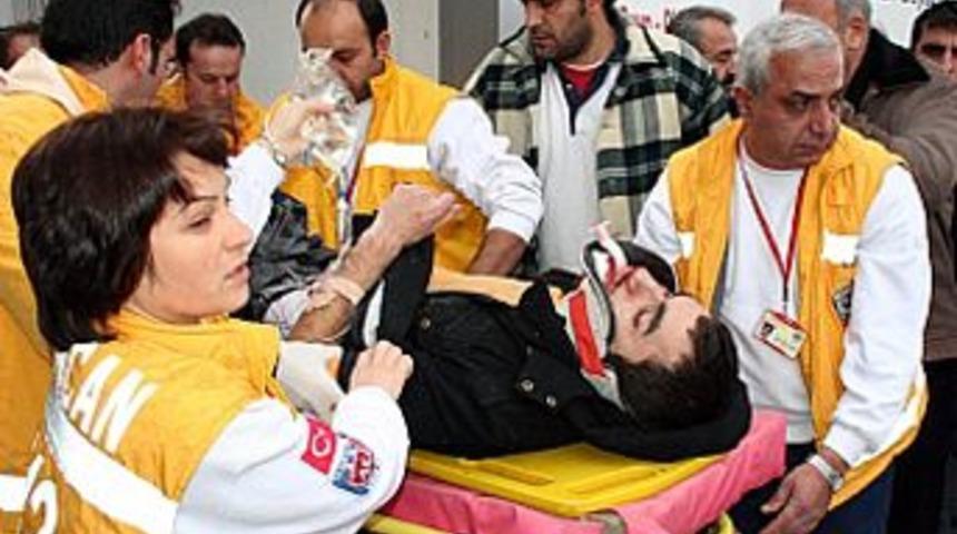 Kız arkadaşıyla tartıştı, 3. kattan atladı