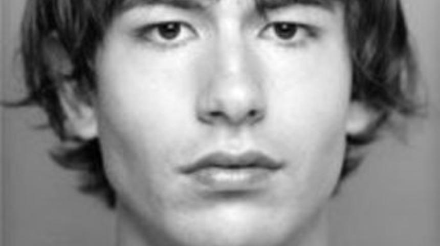 &Uuml;nl&uuml; manken intiharını bu notla duyurdu