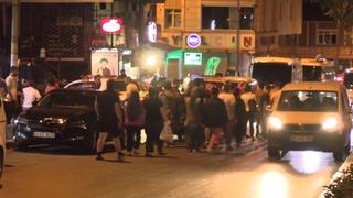 Türk vatandaşını kalbinden bıçakladı! Esenyurt'ta çocukların kavgasına aileler karıştı, ortalık savaş alanına döndü