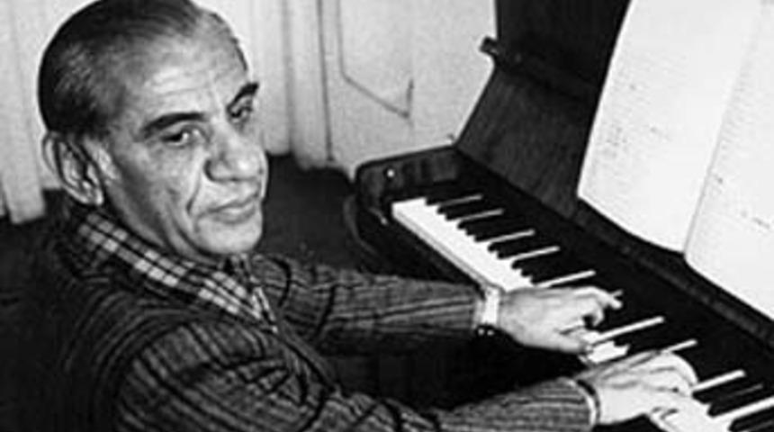 Nevit Kodalli vefat etti