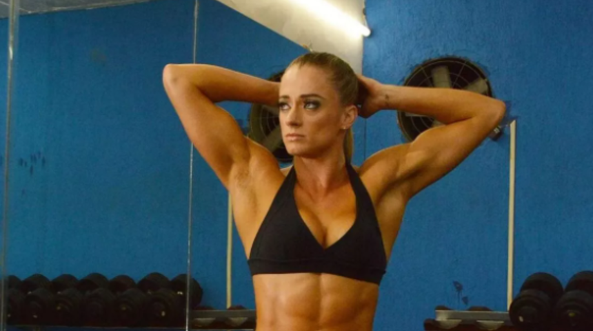 Brezilyalı model aksiyon filmlerini aratmadı! Hırsızın peşinden koştu... Yakalayıp etkisiz hale getirdi