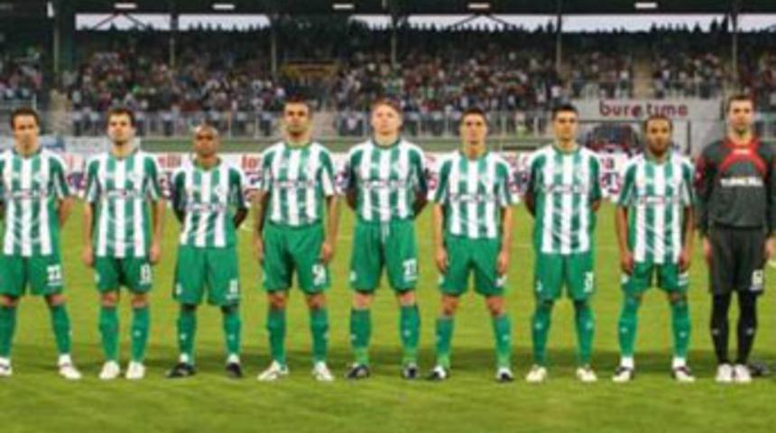 Konyaspor k&uuml;me d&uuml;şt&uuml;!