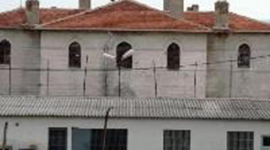 S&uuml;byan koğuşunda skandal