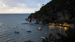 Plajdaki masalarda da yasaklandı! Meşhur tatil beldesinde flaş 'alkol satışı' kararı: Restoranlarda...