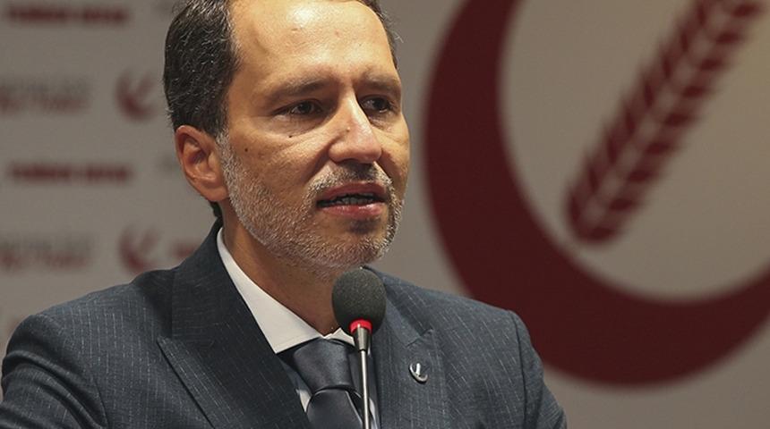 Yeniden Refah Partisi Genel Başkanı Fatih Erbakan'dan dikkat çeken sözler! 'Senaryoda kim kimin babası, kızı veya eşi belli değil'