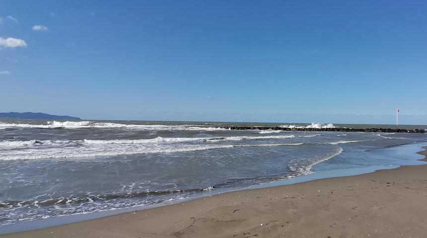 Ordu'da denize girme yasağı! Valilik duyurdu: Dalgalar ve rip akıntısı sonrası uyarı geldi