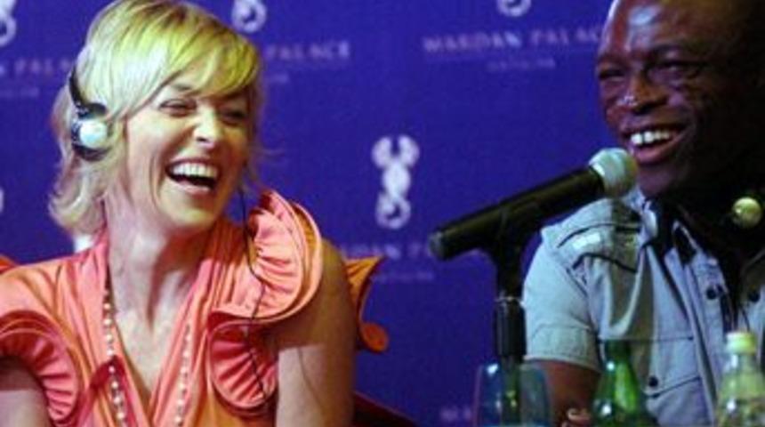 Antalya'ya yıldız yağdı