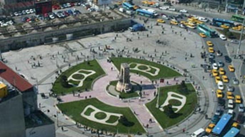 Taksim'e &ccedil;ok sayıda mobese yerleştirildi