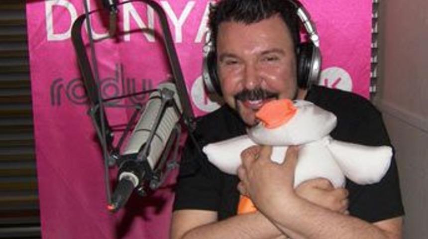 &Uuml;lkemi seviyorum, gitmiyorum!