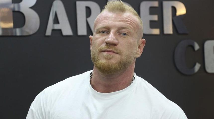 Otelde sır ölüm: Ünlü antrenör hayatını kaybetti! Odasında bulunanlar dikkat çekti