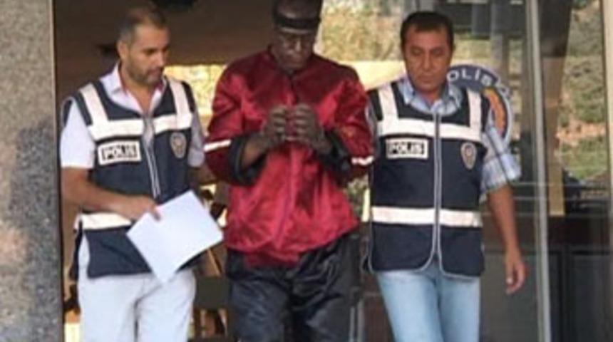 &Ccedil;ocuk tacizcisi &ouml;yle bir yerde yakalandı ki!