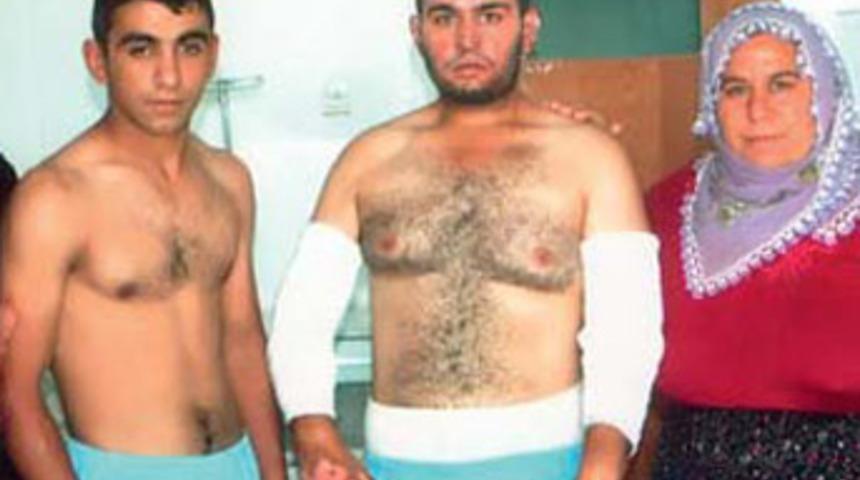 İki askere alev kuyusu cezası iddası