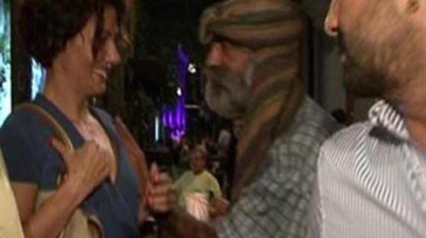 Cumbul'a &ccedil;ifte taciz!