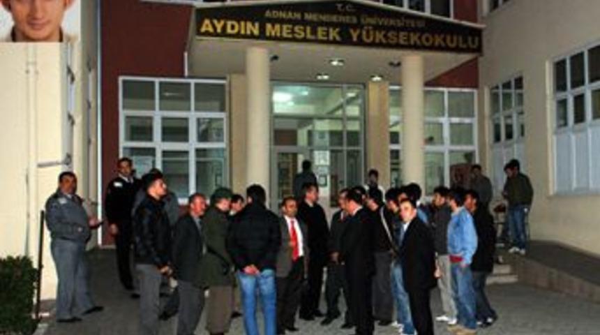 &Uuml;niversitede cinayet