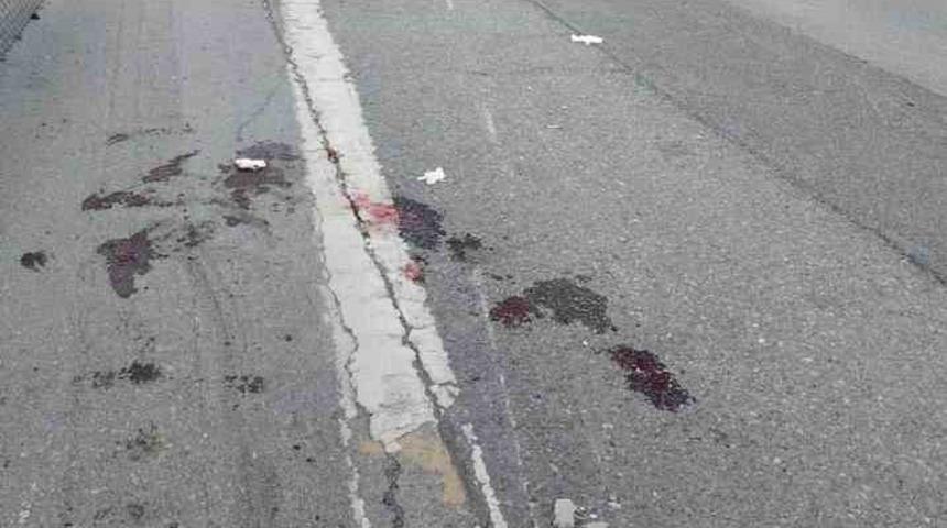 Sancaktepe’de kontrolden çıkan motosiklet bariyerlere çarptı: 1 ağır yaralı