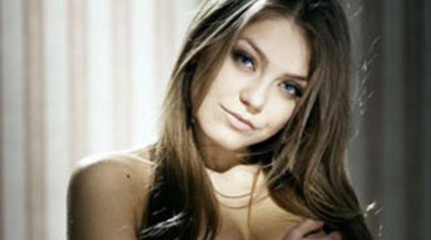 Sevişip, not vermiş...