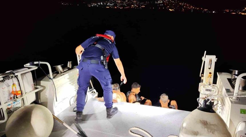 Yüzerek İstanköy’e geçmeye çalıştılar