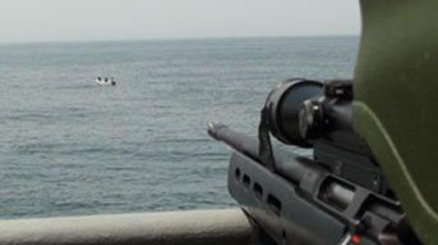 Yunan gemisini T&uuml;rk askeri kurtardı