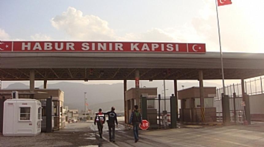 Habur sınır kapısı ge&ccedil;işlere kapatıldı
