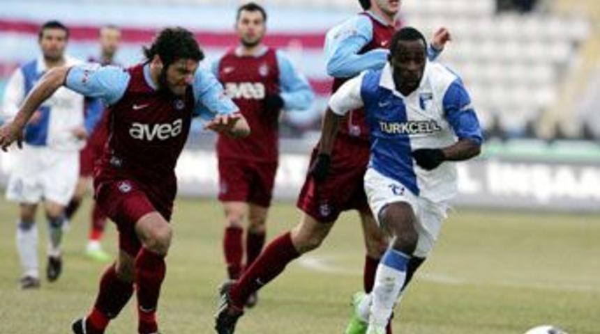 Trabzonspor deplasmanda kazanmasını bildi