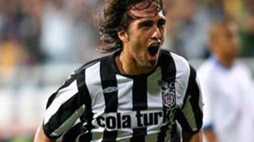 Ve Delgado d&ouml;n&uuml;yor!