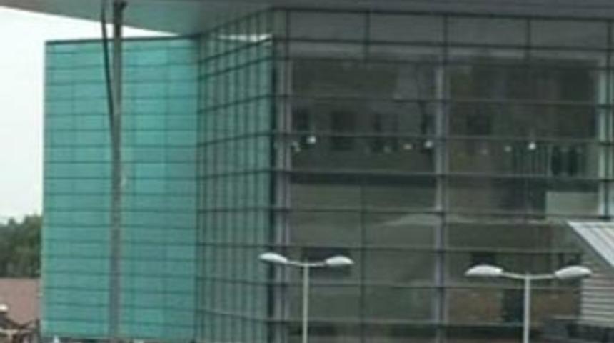 Perili hastanede hayalet avı