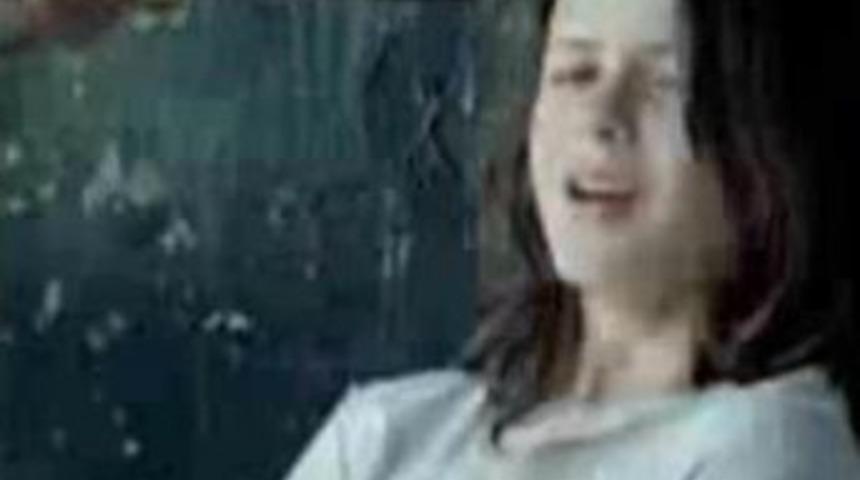 Y&uuml;rekleri burkan film