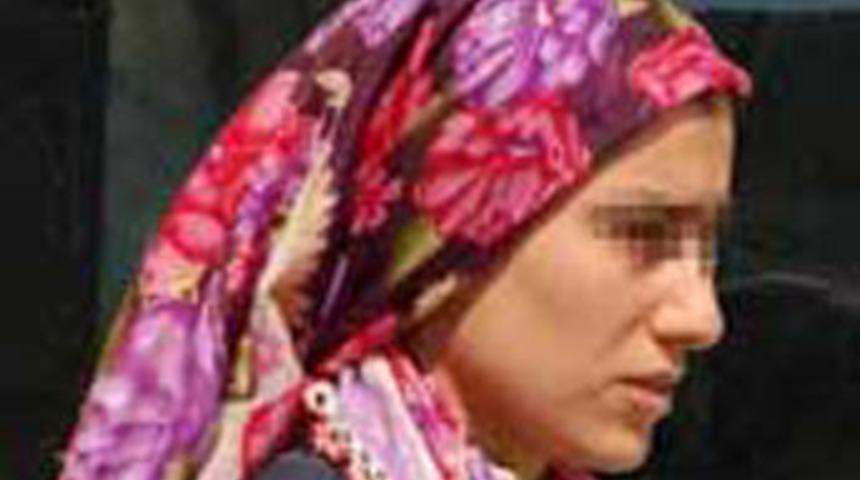 Kocasının dikkatini &ccedil;ekmek isteyince