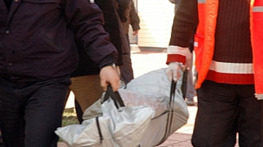 Bek&ccedil;i &ouml;l&uuml; bulundu