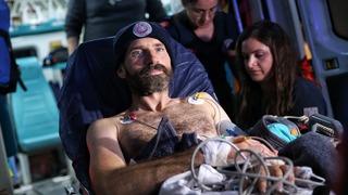 Mersin'de mağarada rahatsızlanan ABD'li dağcı tahliye edildi