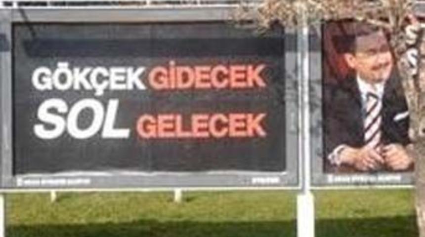 Afişleri kim astırdı?