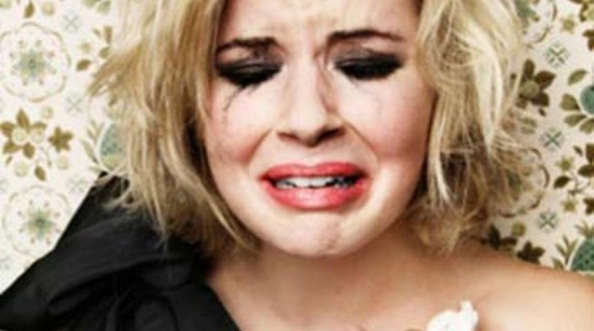 Hayatlarının 16 ayını ağlayarak ge&ccedil;iriyor...