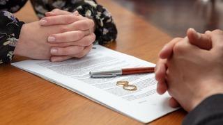 Tartışma konusu olmuştu! Boşanmak isteyenler avukatlara o taleple koştu… Nafakaya ‘dolar’ kalkanı 