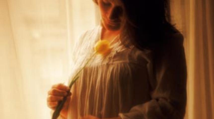 12 yaşında doğururken &ouml;ld&uuml;!