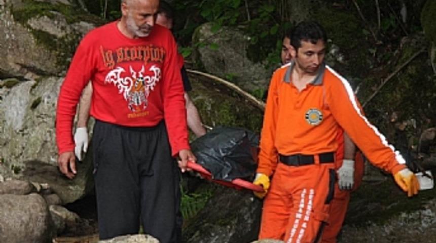 Traking yaparken &uuml;zerine kaya d&uuml;şt&uuml;  