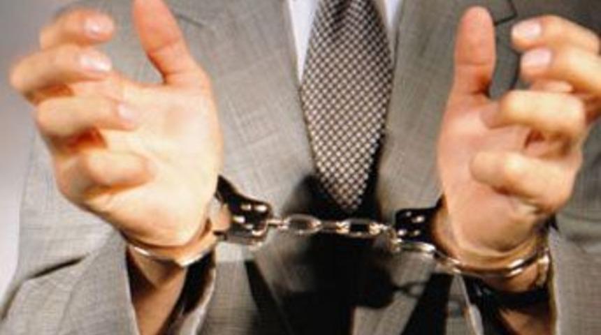 Tarihin en b&uuml;y&uuml;k 10 dolandırıcısı